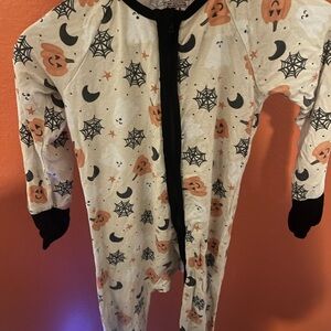 Caden Lane Halloween Pumpkin and Web Kids Costume - Black and Orange